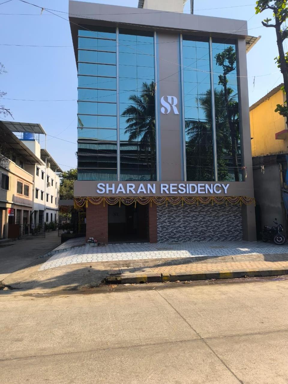 Sharan Residency Hotel Nova Bombaim Exterior foto
