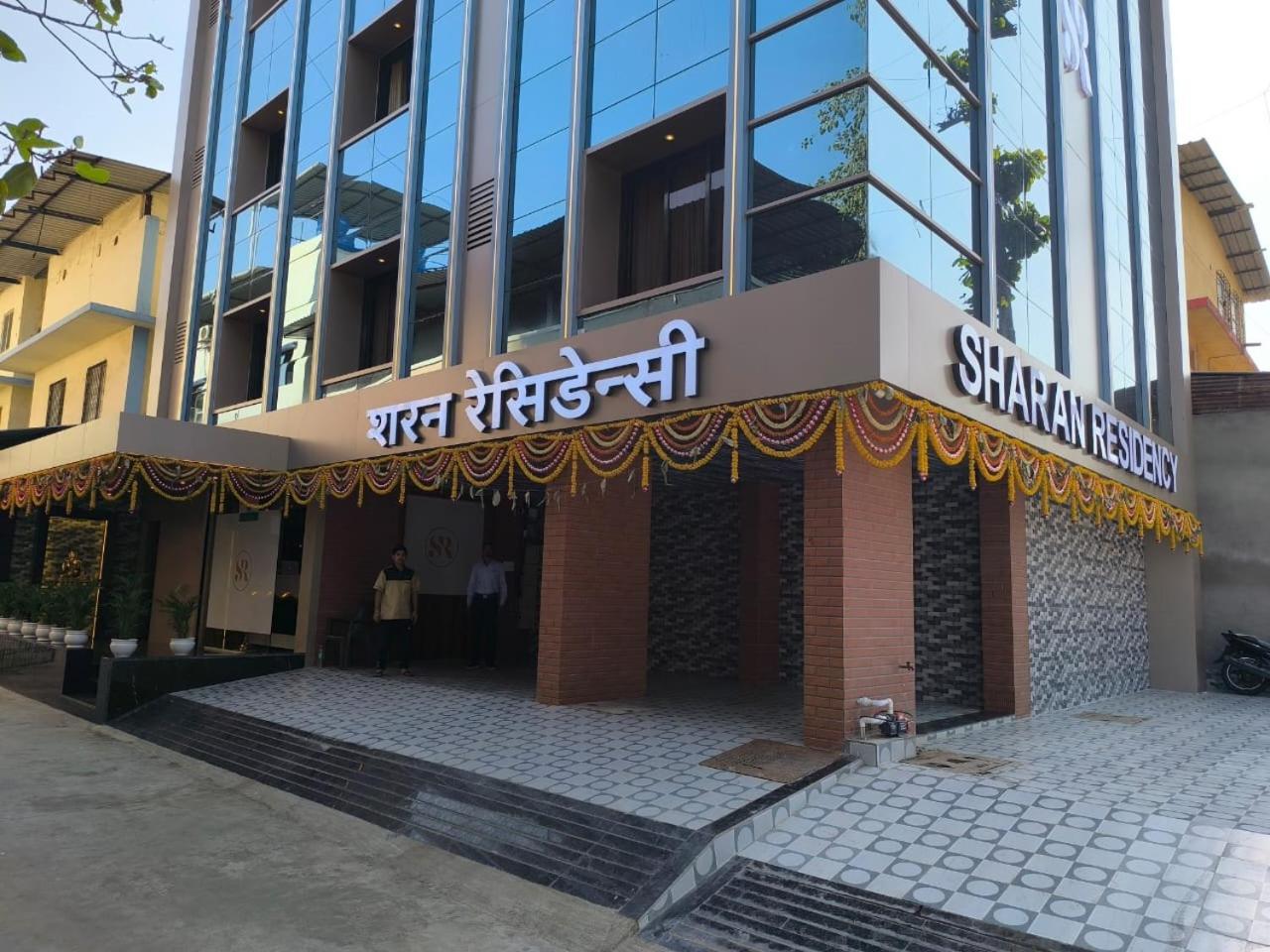 Sharan Residency Hotel Nova Bombaim Exterior foto