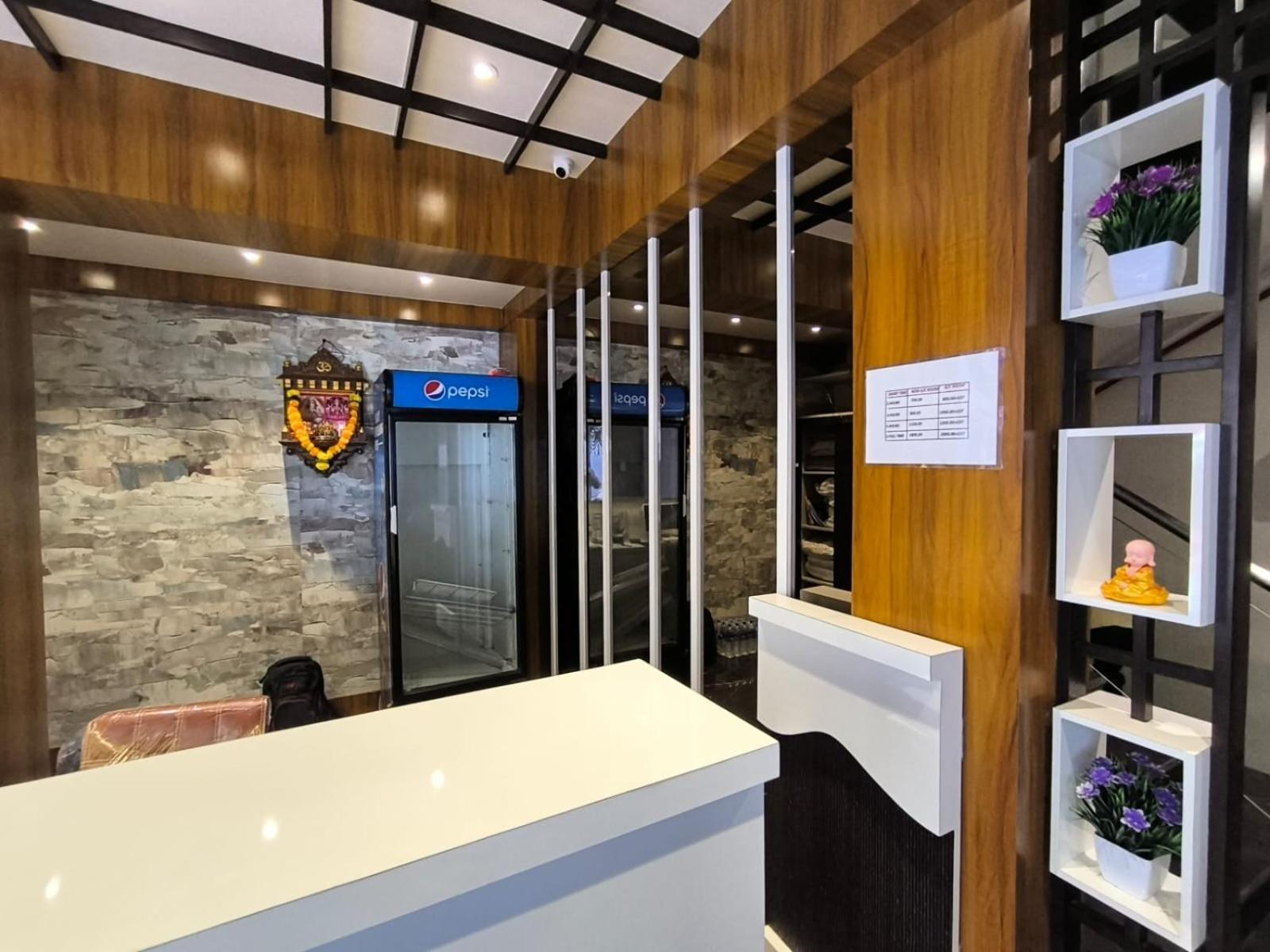 Sharan Residency Hotel Nova Bombaim Exterior foto