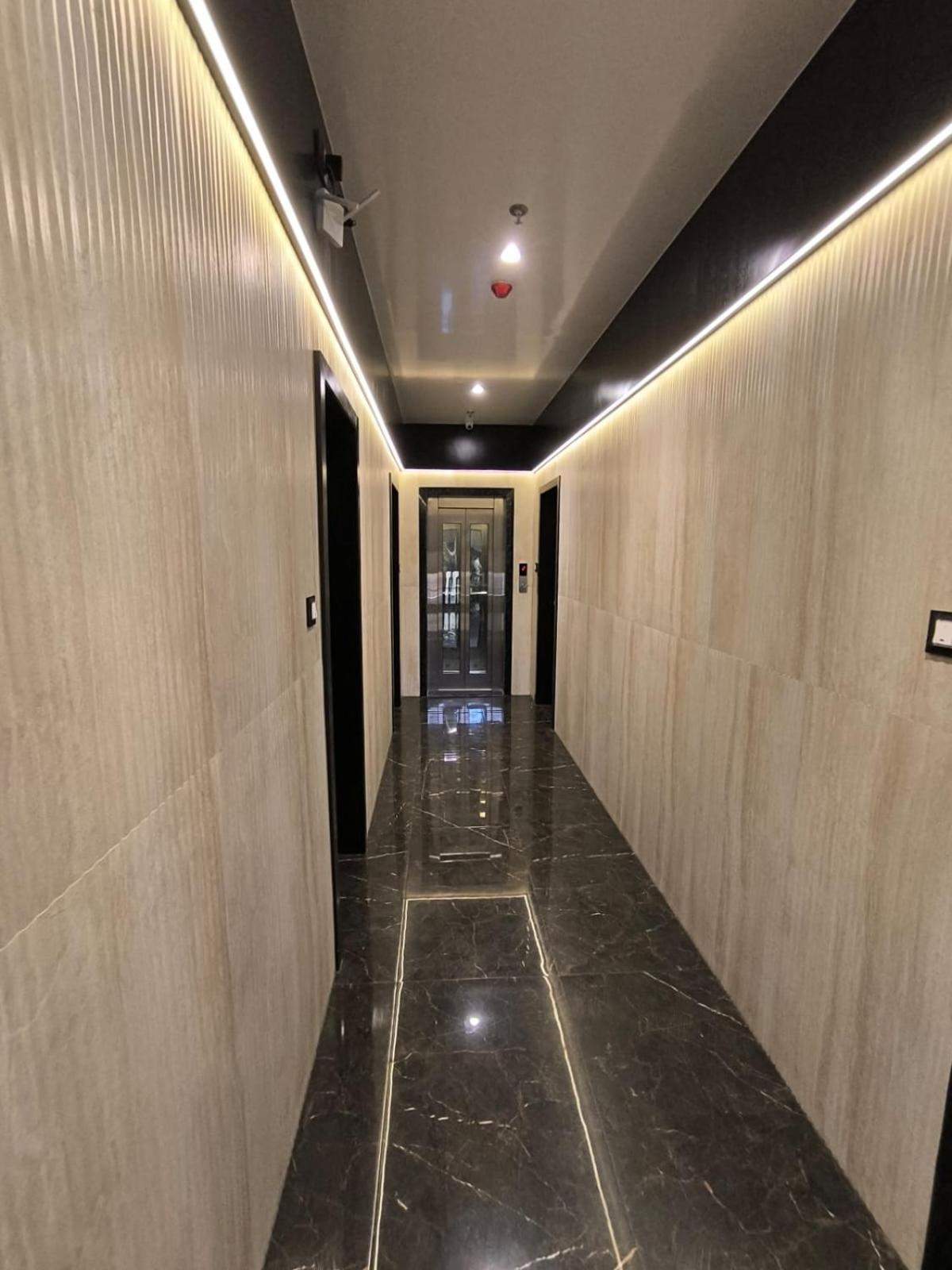 Sharan Residency Hotel Nova Bombaim Exterior foto